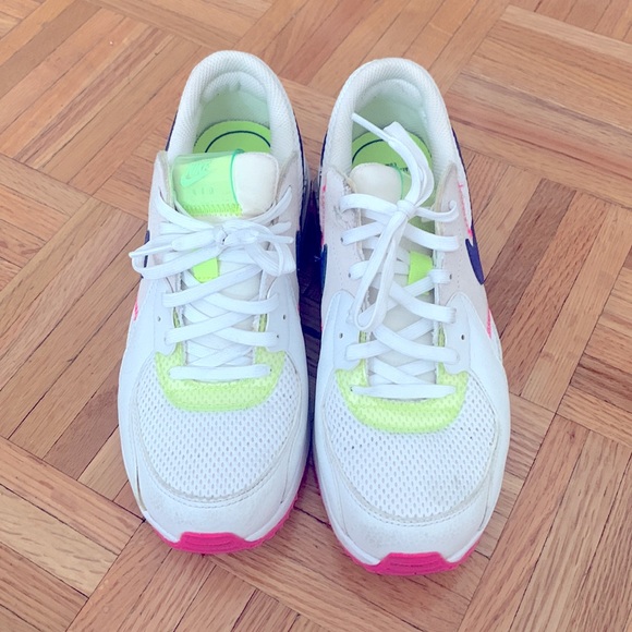 Nike - US size 7 - Picture 2 of 4